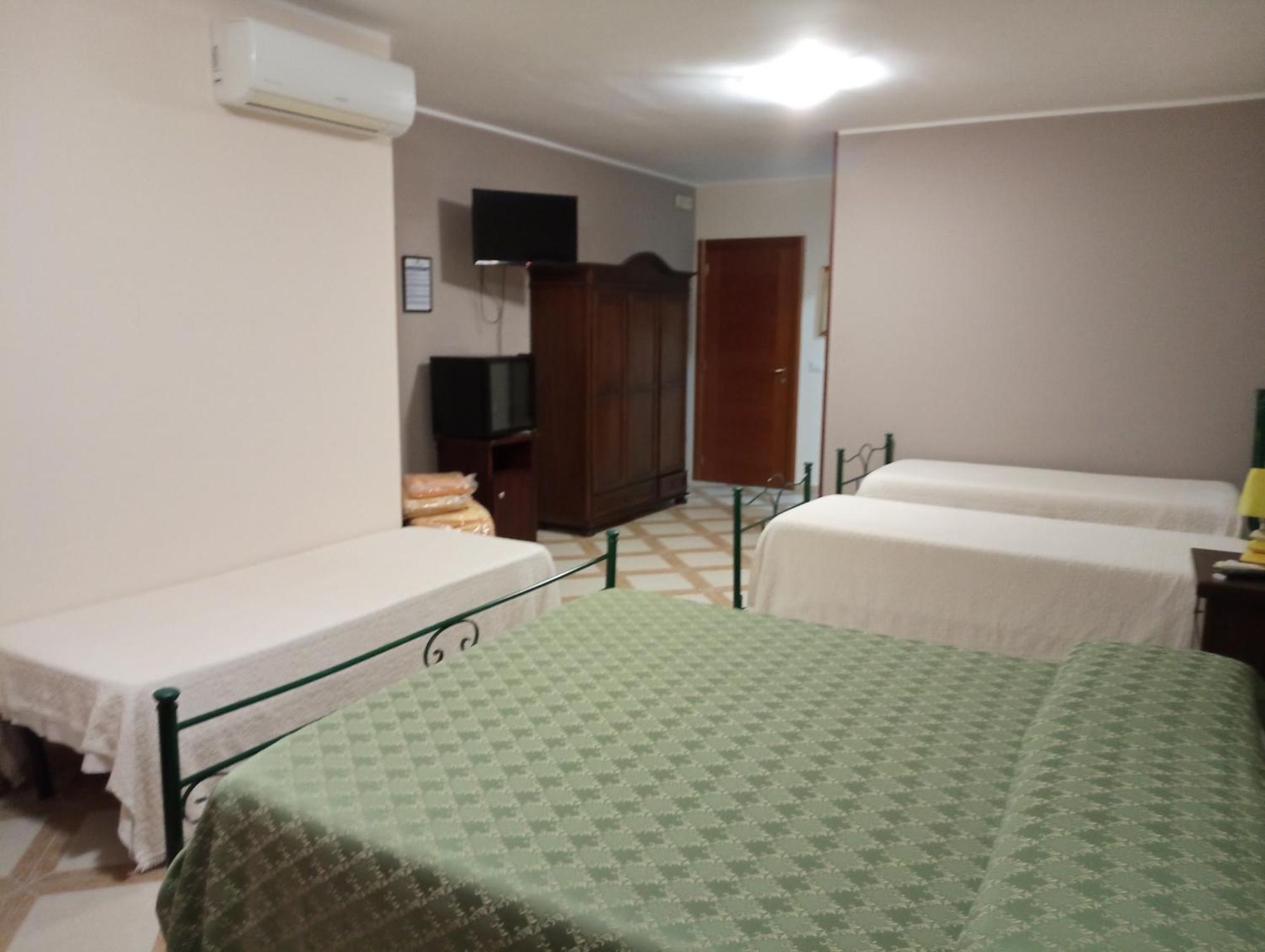 Mamma Assunta Bed & Breakfast Melendugno Exterior foto
